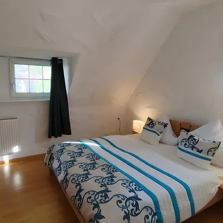 بيت للعطل Vulkaneifel *